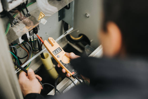 Best Circuit Breaker Repair  in Dixon, CA